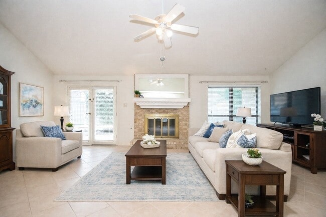 Building Photo - 4902 Rainwater Dr