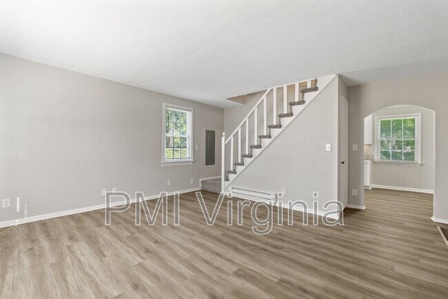Foto del edificio - 5368 E Princess Anne Rd