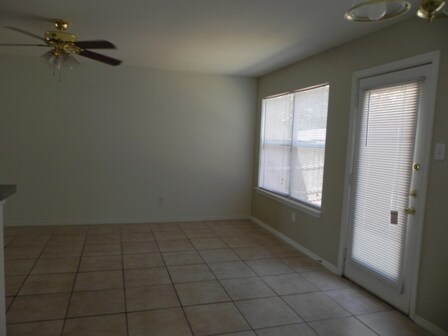 Building Photo - 7515 Ederville Rd