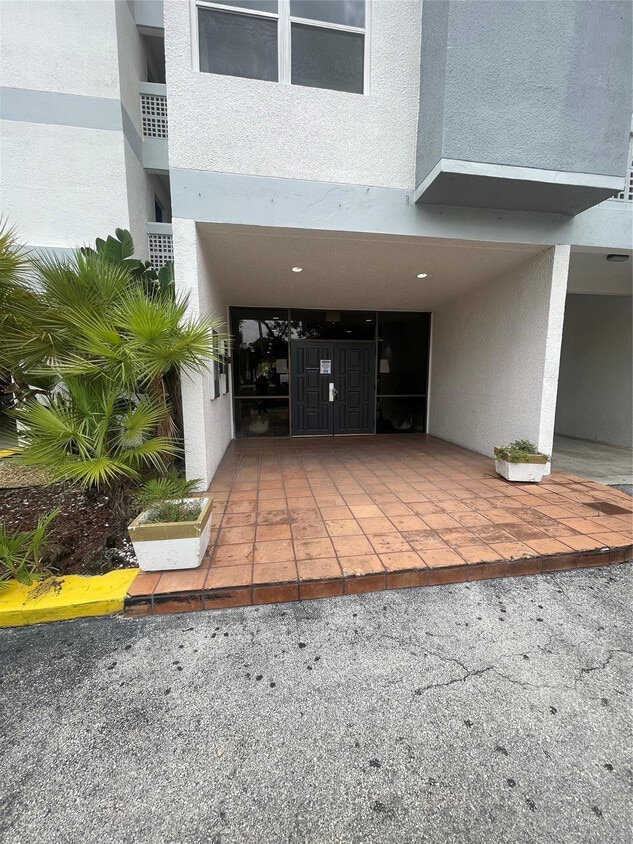 Foto del edificio - 3301 Spanish Moss Terrace