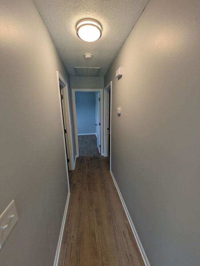 Building Photo - 2BD/1BA Unit in Conover