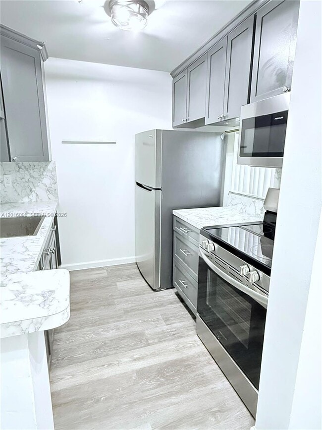 Foto del edificio - 7900 NW 50th St