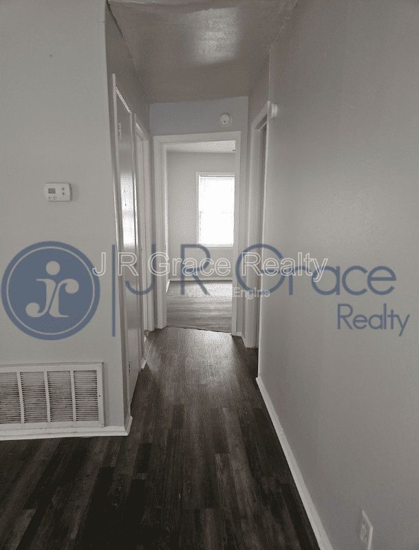 Foto del edificio - 602 E Navarro St