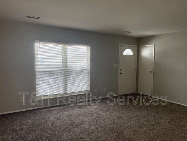 Foto del edificio - 5719 W 41st Pl