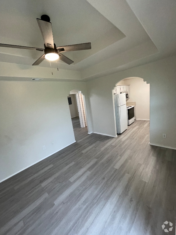 Building Photo - 2513 Chuparosa Ct