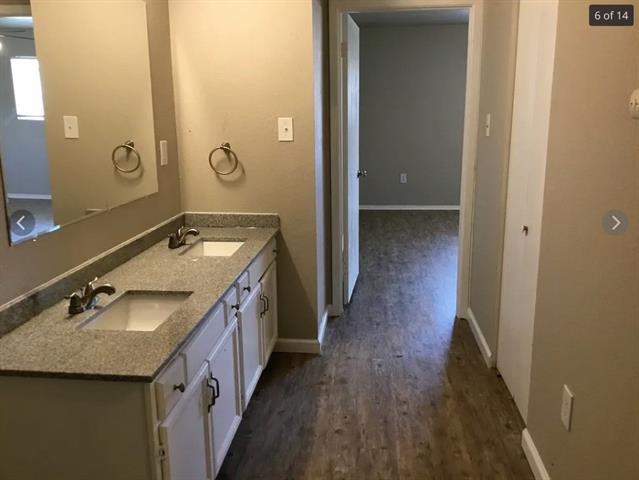 Foto del edificio - 5800 Webster St