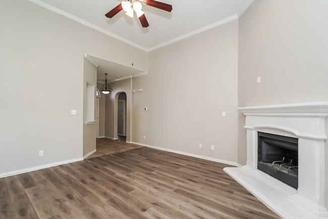 Building Photo - 3205 Stonecrop Trail