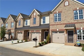 Building Photo - 884 Silver Leaf Dr