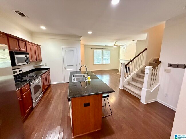 Foto del edificio - 1105 Inverness Cove Way