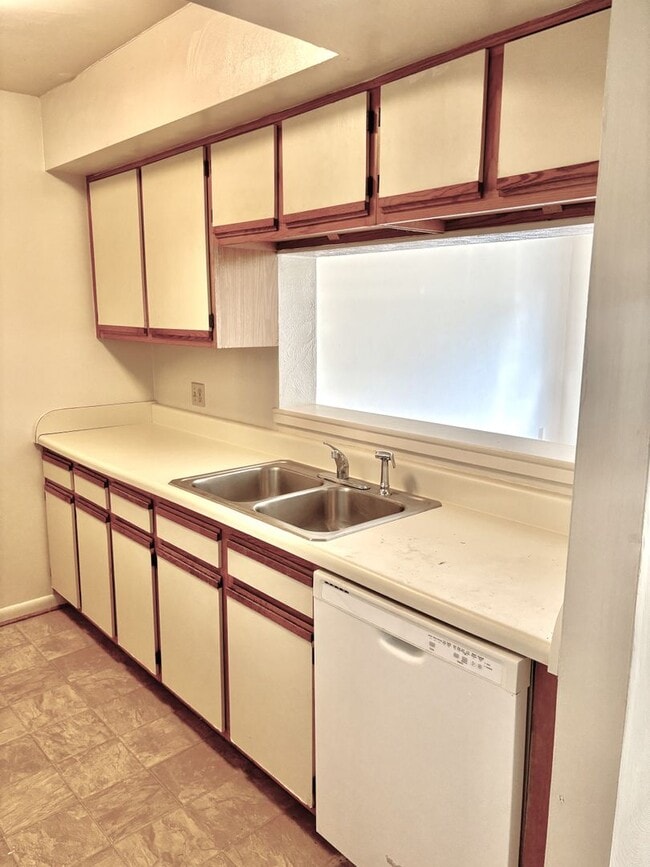 Photo - 2 bedroom/1.5 bathroom- The Midlands House