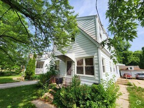 Building Photo - 912 W Glendale Ave