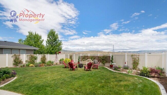 Foto del edificio - 8132 S Red Cliff Ave