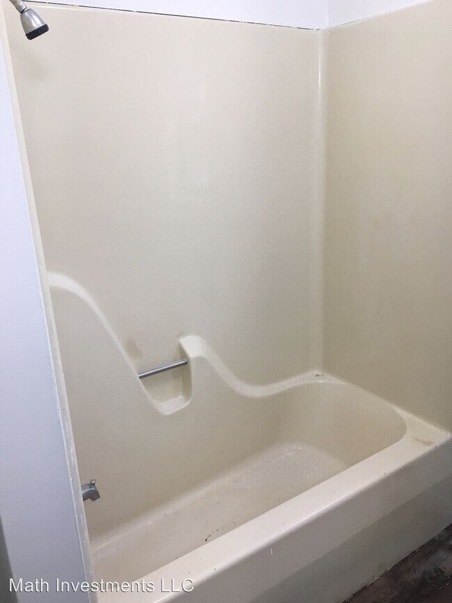 Building Photo - 1 br, 1 bath House - 307 Baker Street