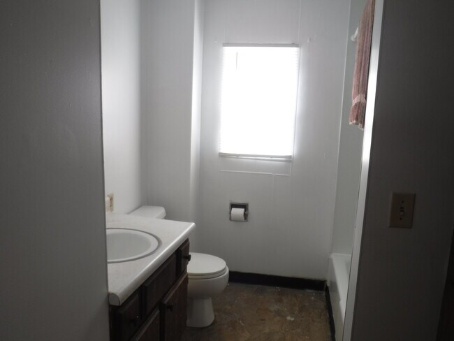 Foto del edificio - 2423 Jackson St