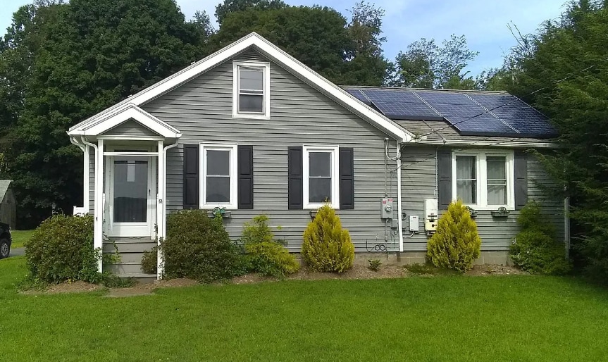 Photo - 456 River Dr (Hadley, MA)