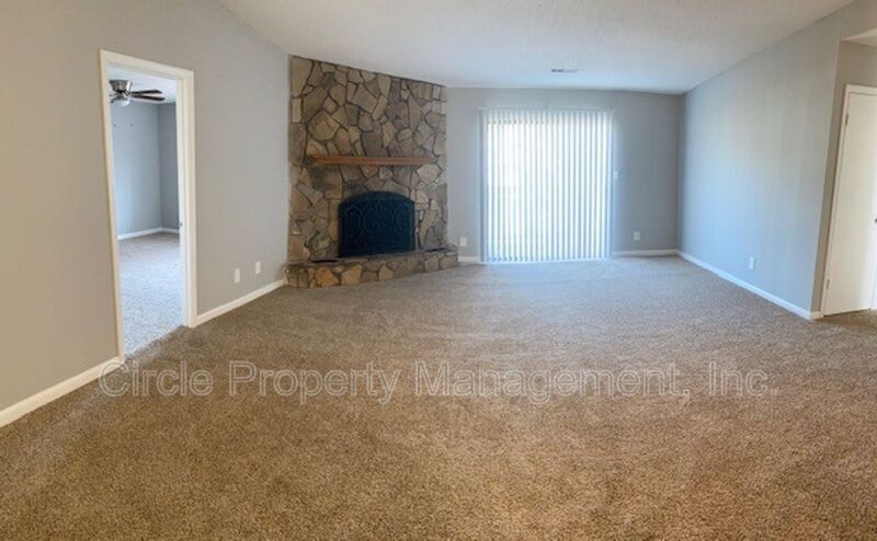 Primary Photo - 2021 Highridge Dr SW