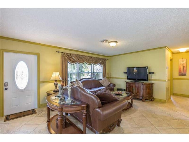 Foto del edificio - 160 SE 12th St