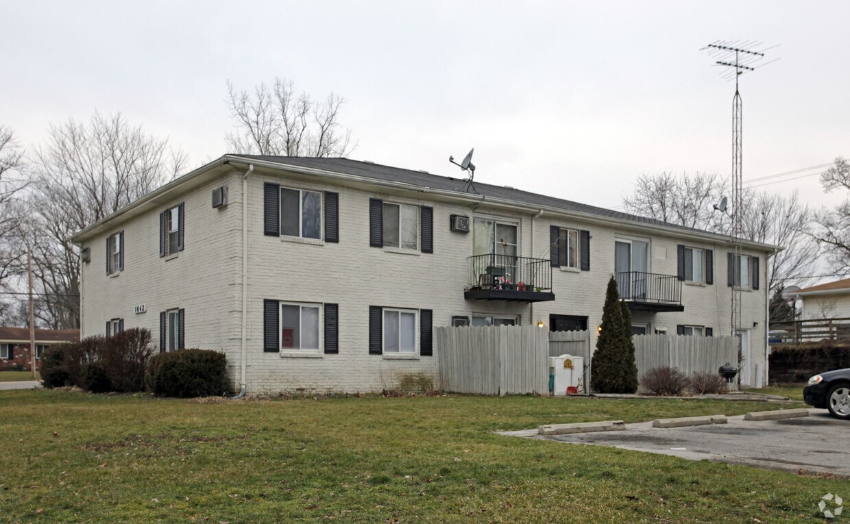 Building Photo - 1642 Brooke Park Dr
