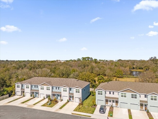 Foto del edificio - 6316 Sophie Oaks Ct