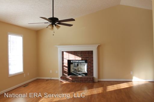 Building Photo - 224 Deerfield Ln