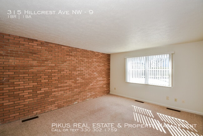 Building Photo - 315 Hillcrest Ave NW