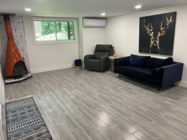 Foto del edificio - 1224 Rebel Ridge Dr