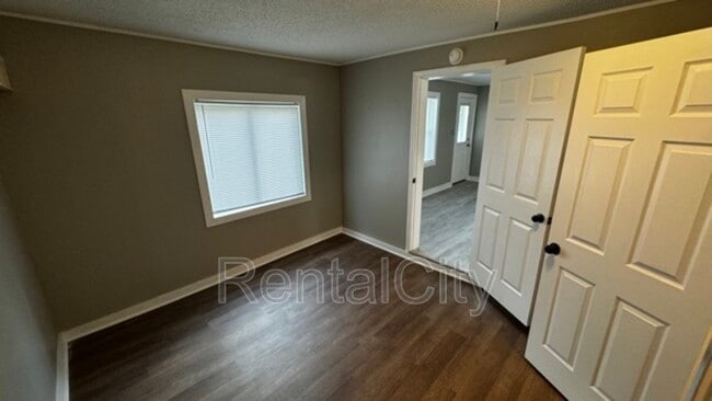 Building Photo - 2631 Berryhill Rd