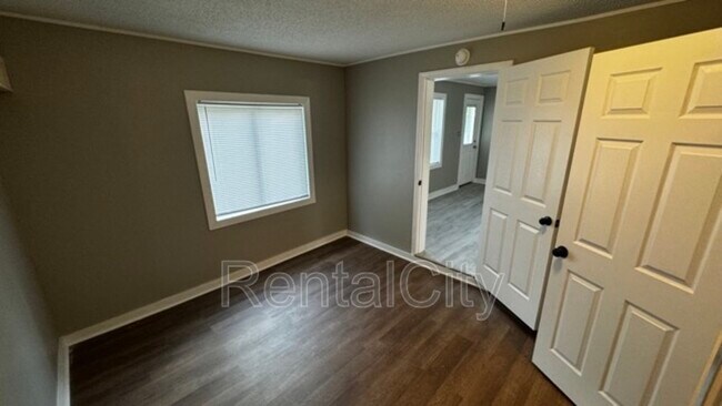 Foto del edificio - 2631 Berryhill Rd