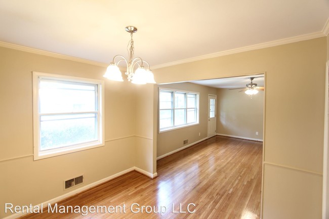 Building Photo - 1509 Glenwood St NW
