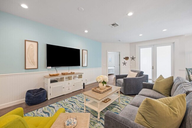 Foto del edificio - 551 91st Ave N