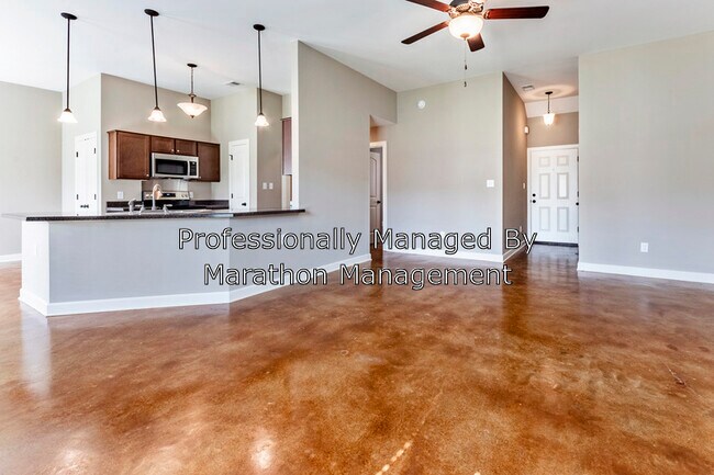 Building Photo - 8713 Smith Ranch Dr
