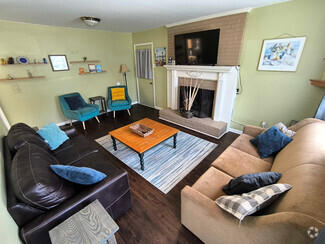 Building Photo - 2417 Exton Shore Dr