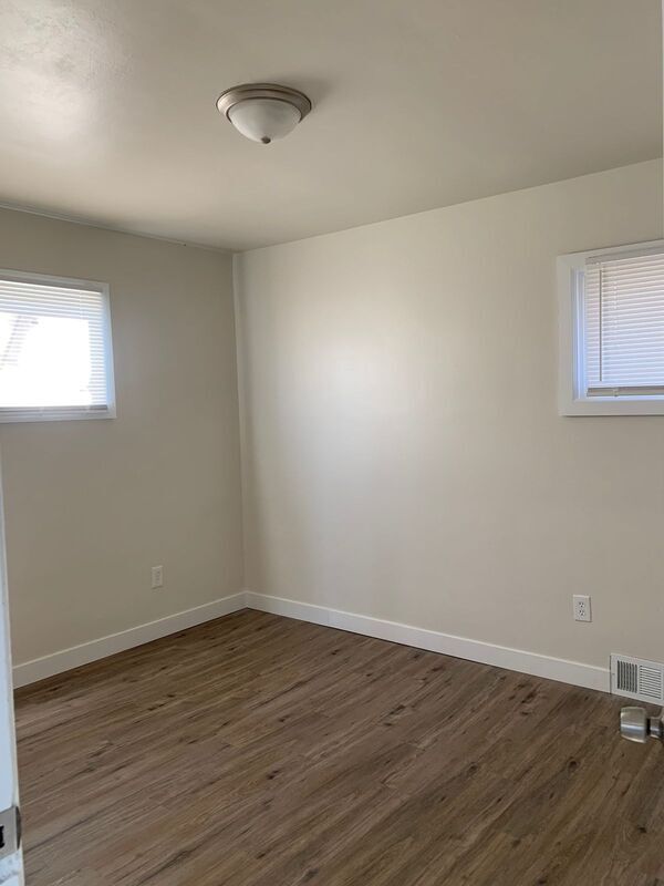 Foto del edificio - 15168 Evergreen Rd