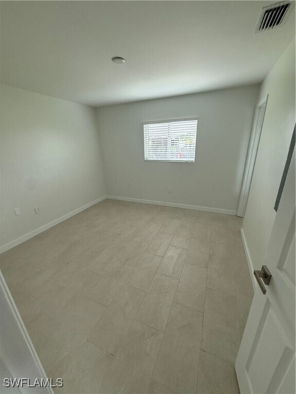 Foto del edificio - 3735 11th St W