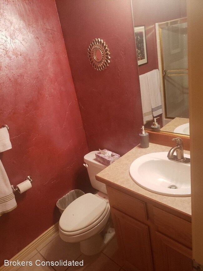 Foto del edificio - 405 Paradise Pkwy