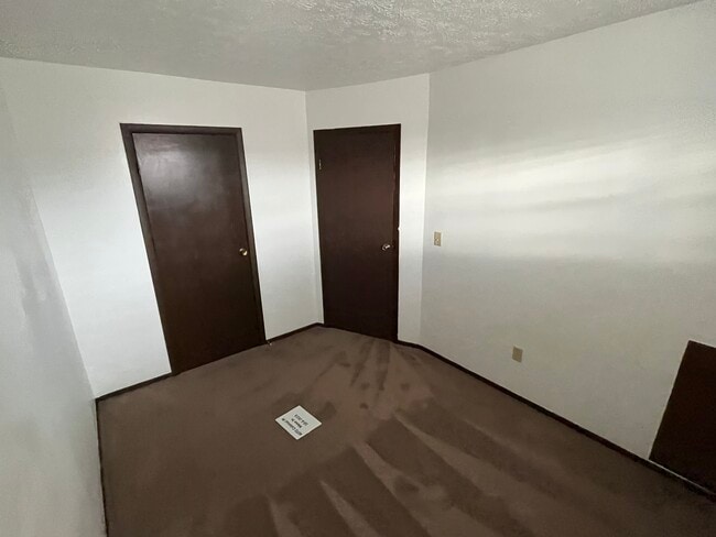 Building Photo - 4072 Colonial Pl