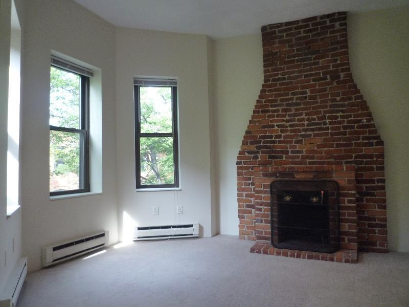 Primary Photo - 60 Saint Germain St