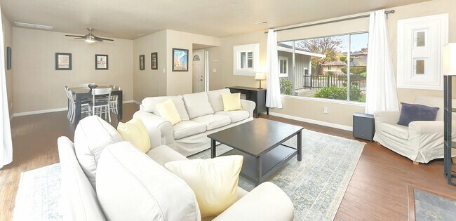 Building Photo - 154 Baxter Ave