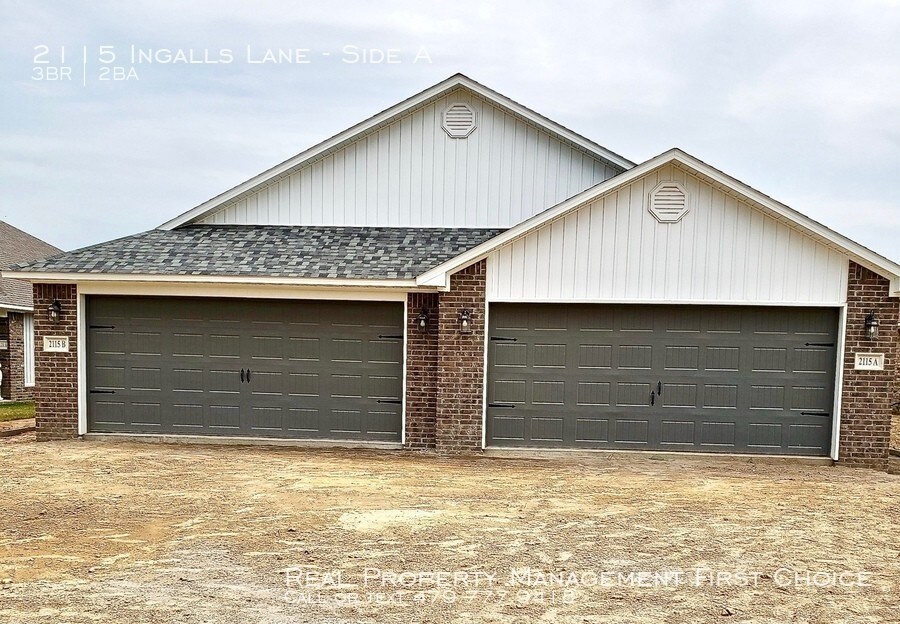 2115 Ingalls Ln Unit Side A, Alma, AR 72921 Room for Rent in Alma, AR