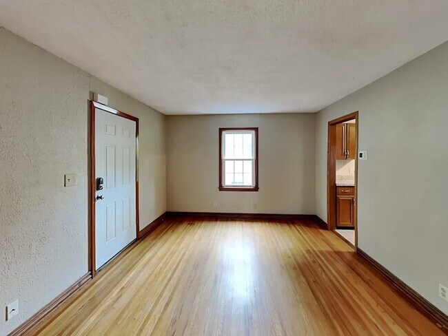 Foto del edificio - 3532 Utah Ave S