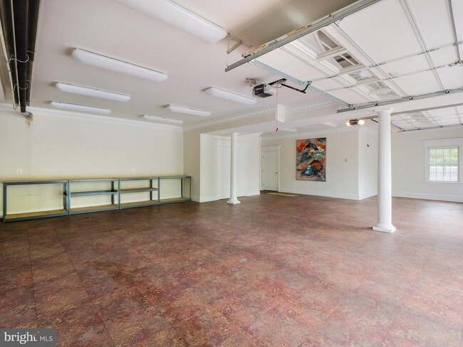 Building Photo - 26074 Sotterley Heights Rd