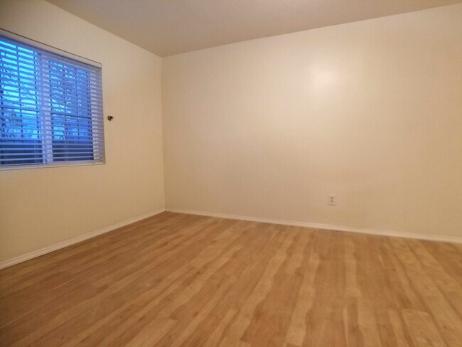 Foto del edificio - 1908 Lead Ave SE