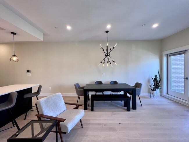 Foto del edificio - 822 Kennedy St NW