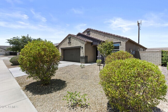 Foto del edificio - 5904 S 30th Ln