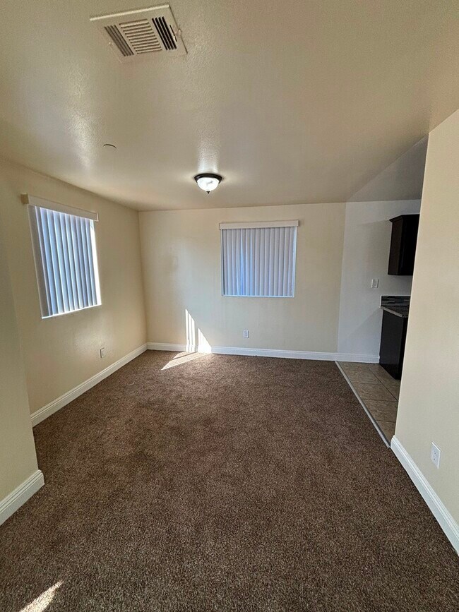 Foto del edificio - 324 W 77th St