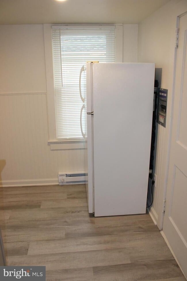 Building Photo - 1318 Kinderhook Rd