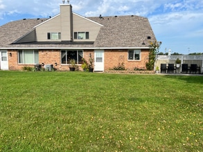 Building Photo - 14449 Hayes Rd