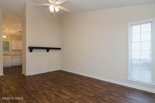 Foto del edificio - 4103 Bear Ct