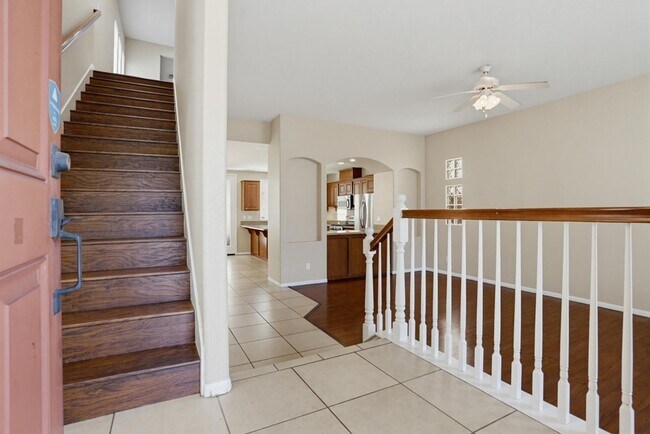 Foto del edificio - 3 Bedroom Home Available Now!