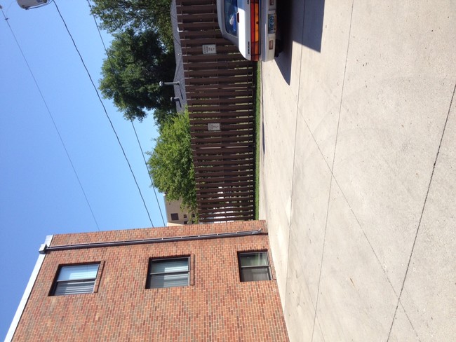 Building Photo - Northwood